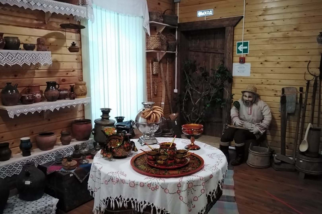 Личный архив Марины Хлюстовой