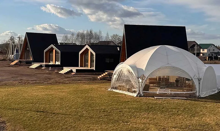 Экоотель с&nbsp;конным клубом открыли в&nbsp;Тверской области