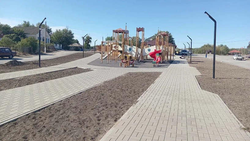 В станице Селивановской Ростовской области обновили общественную территорию