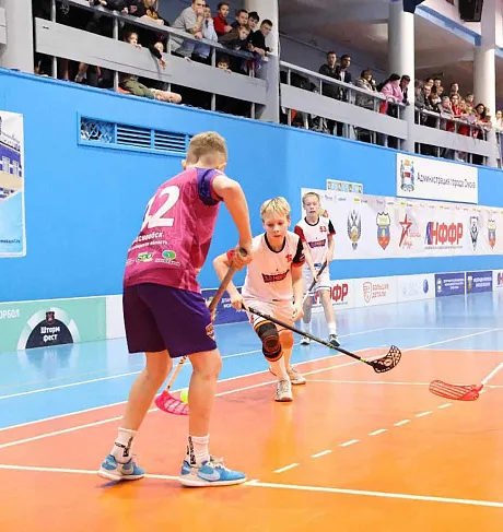 В&nbsp;Омске состоялся новогодний турнир по&nbsp;флорболу