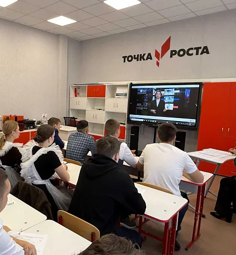 Школьники поселка Тим в Курской области узнали о квантовых вычислениях