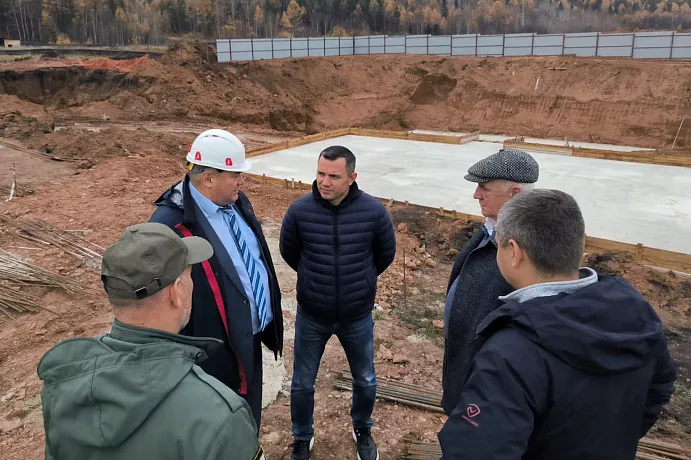 Поликлинику в  иркутском поселке Качуг достроят в 2024 году