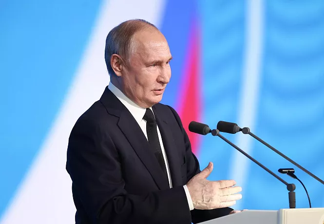 Владимир Путин сообщил о&nbsp;росте мощности БАМа втрое за&nbsp;12&nbsp;лет