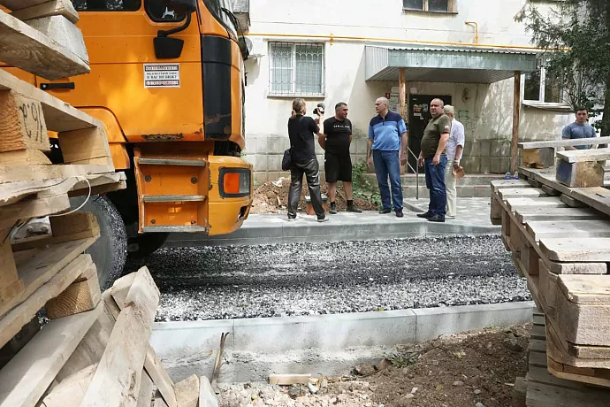 В&nbsp;крымском поселке Гвардейское отремонтируют дворы